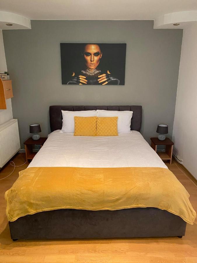 Best Home Хунедоара Екстериор снимка